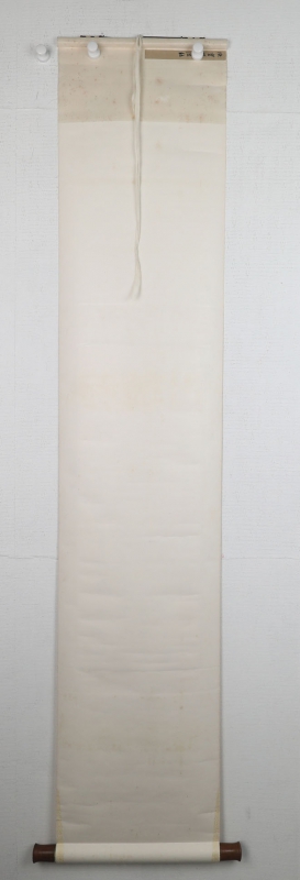 (4)